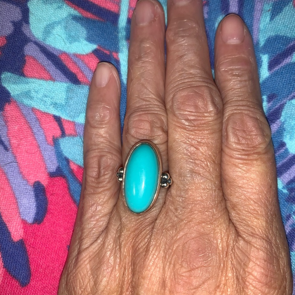 James Avery SS Classic Oval Turquoise Ring!